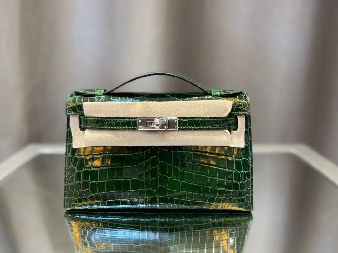 에르메스 켈리 포쉐트 그린 은장 샤이니 악어가죽